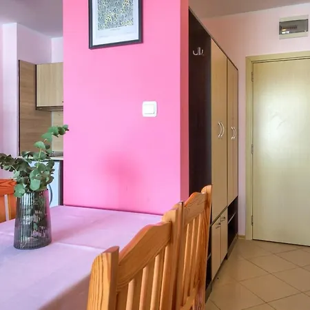 Apartman Grand Kamelia Cozy 1-bedroom