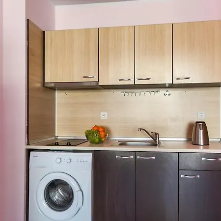 Apartman Grand Kamelia Cozy 1-bedroom